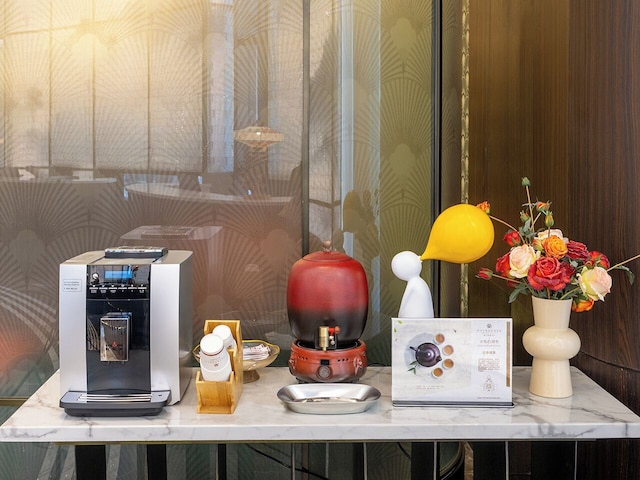 Jinjiang Metropolo Hotel Guilin Elephant Trunk Hill Two Rivers and Four Lakes