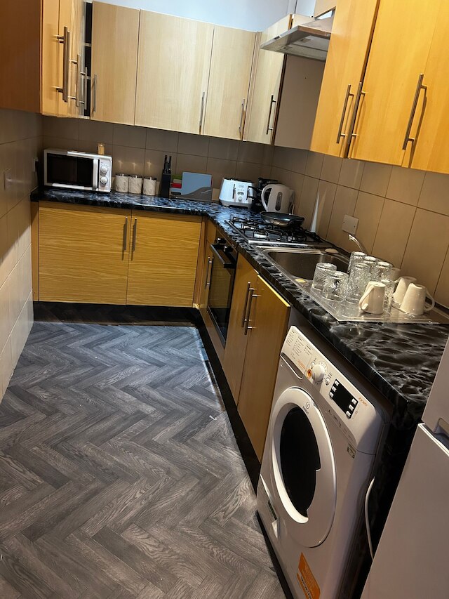 スタニング 4ベッドルームズ フラット