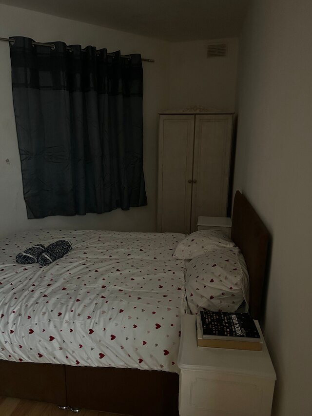 スタニング 4ベッドルームズ フラット