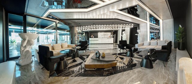 フローヤ グランド ホテル