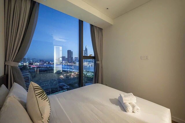 スリーメトロポール トゥティエム アパートメント