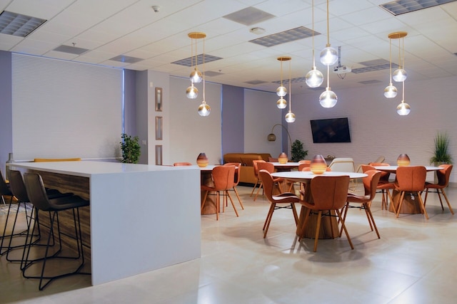 シック ブリッケル コンド – プライム ロケーション