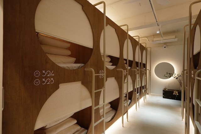 D.A.L Premium Capsule Hotel