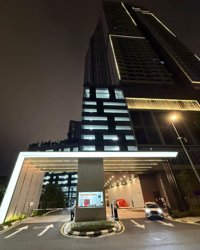 アジャイル ファミリー アパートメント バイ アーマン