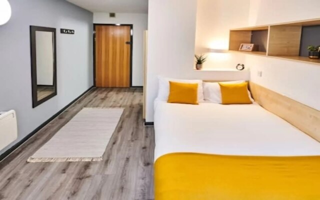 スチューデント オンリー キャピタル ゲート