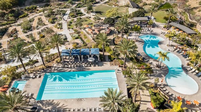 ニューリー コンストラクテッド 4 ベッドルーム