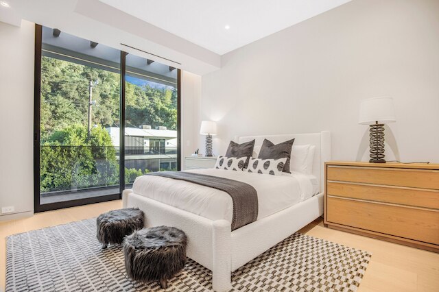 ハットン モダン