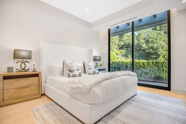 ハットン モダン