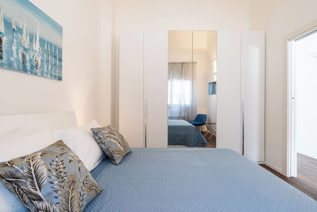 ロリータズ ビーチフロント ロフト