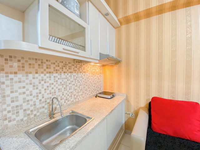 コンフィ スタジオ アパートメント キャンディランド セマラン