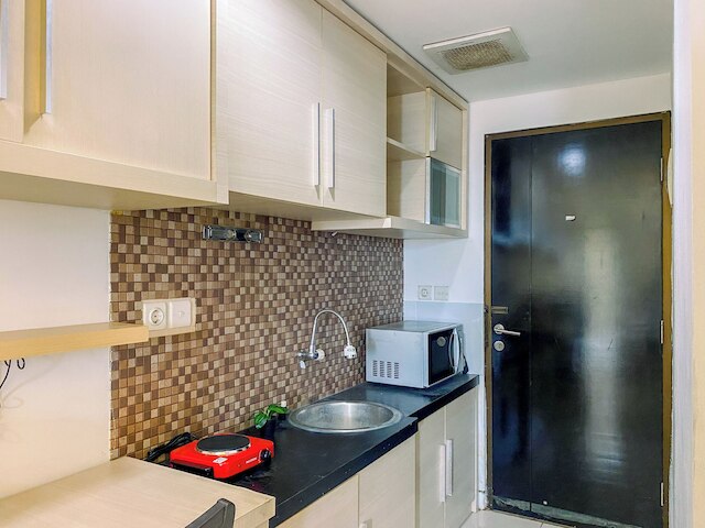 ストラテジック アンド ホーミー スタジオ アット タマンサリ スディルマン アパートメント