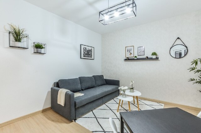 C プラザ デ エスパ 1B