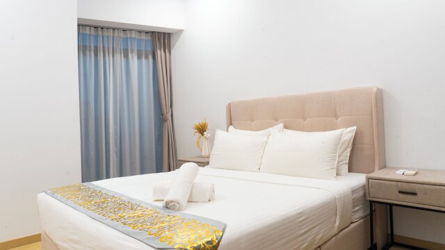 ムーンウェイ ラグジュアリー スイーツ アット イートン レジデンス