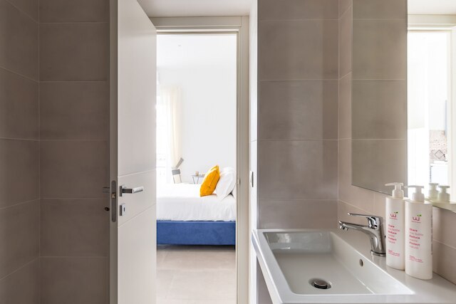 ドゥオーモ 5 - マリアズ ブライト フラット アット ザ カテドラル ウィズ バルコニー