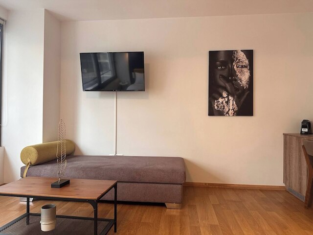 アテネ ラグジュアリー スイート 38 m2