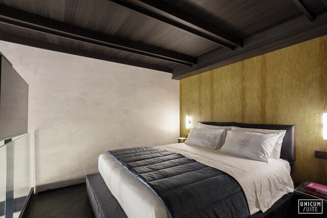 ウニクム スイート ナポリ セントロ ストリコ