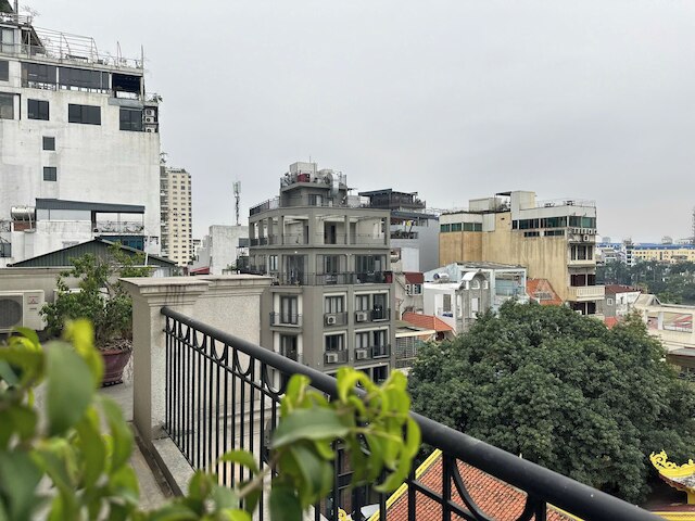 ラックス パラダイス プレミアム ホテル グエン カック ヒエウ