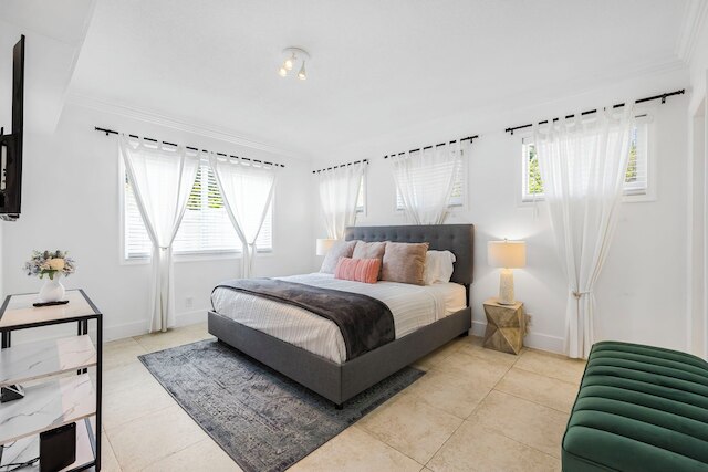 マイアミ ドリーム ホーム ウィズ プール