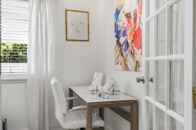 マイアミ ドリーム ホーム ウィズ プール