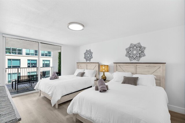 スカイ ハイ 31st フロア コンド ウィズ パーキング