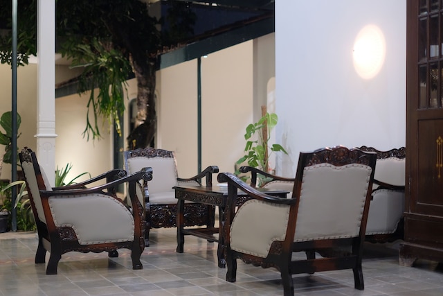 アグン ゲストハウス バイ RF