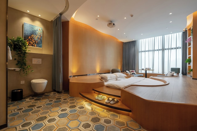 ChongQing BackHome Riverview Hotel