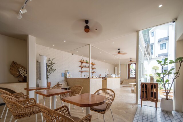 HANG ZHOU XI HU DOUMO SHAN JING JIU DIAN