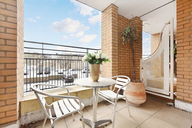 クロムウェル スタイル II - 353pw