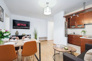 ルミナ オポジット ザ パレス オブ カルチャー