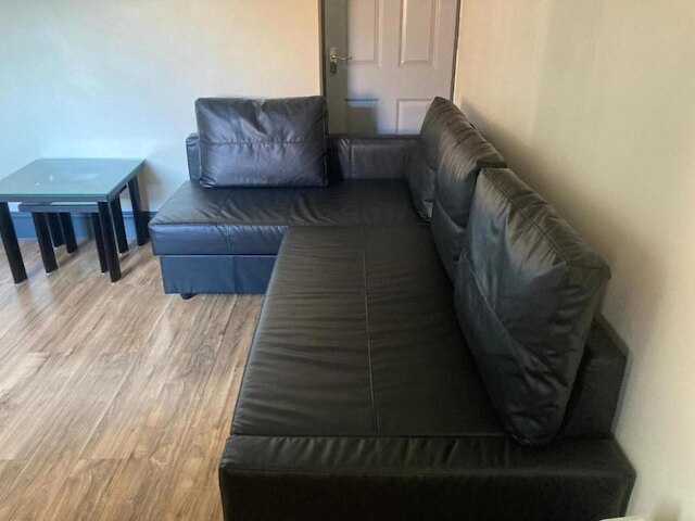 133 B パークロード ストレトフォード