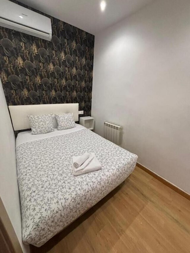 ホスタル ニュー ライフ マドリード