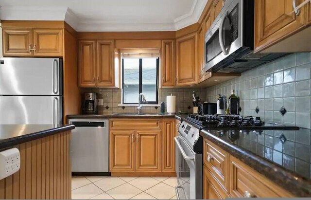 コンフィ キツラノ ハウス