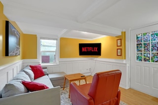 ジ アーツィー サルーン イン バンクーバー