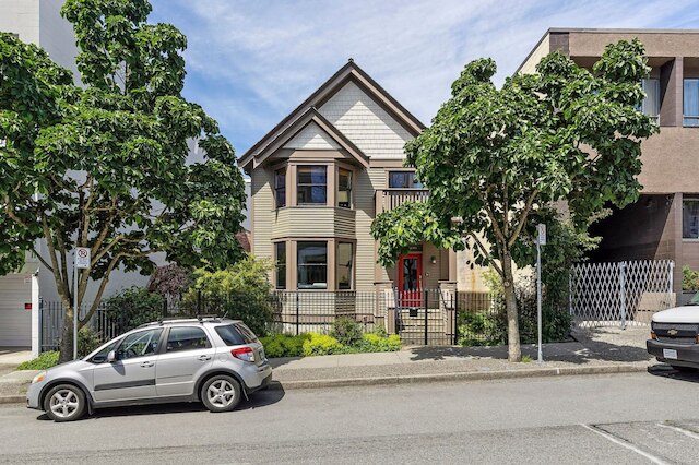 ヒストリック ハイダウェイ イン BC