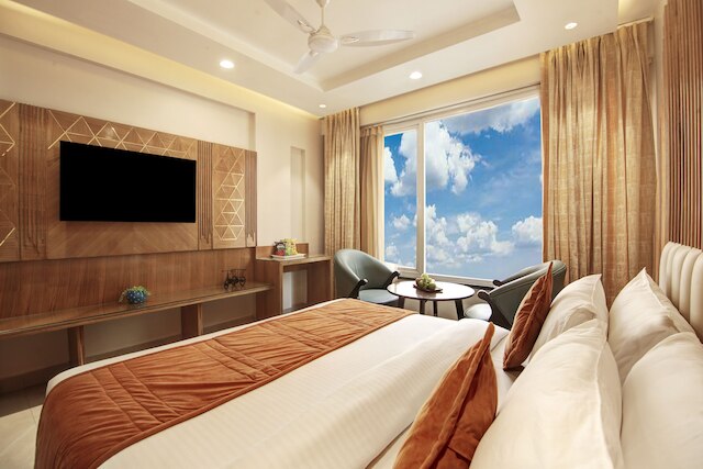 ホテル クリシュナ プラザ BY M S ホスピタリティ