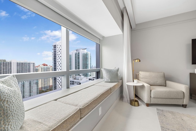 コンド ウィズ ビューズ フロム ザ ハイツ 4S