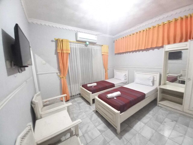 ホテル パトラディッサ スタシウン バンドン