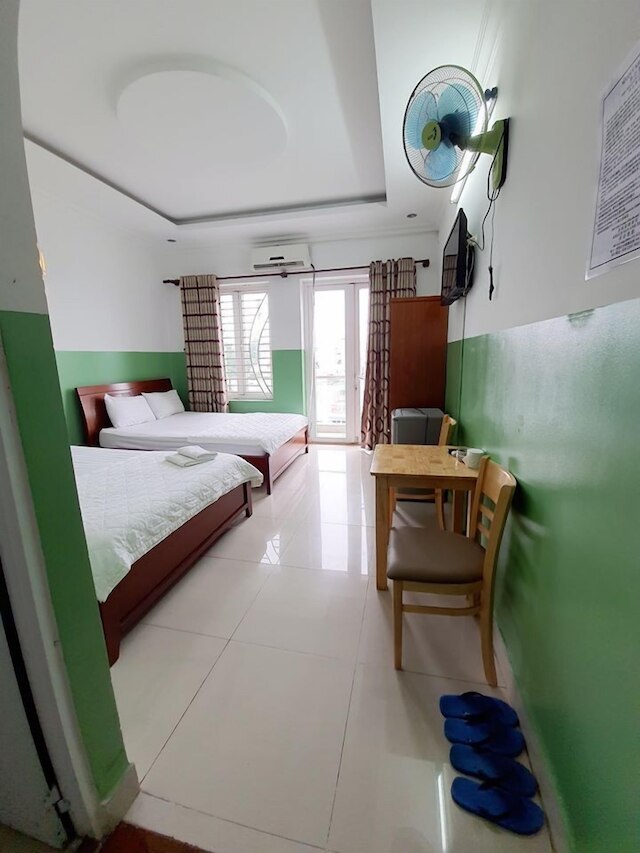 アン トゥ ホテル