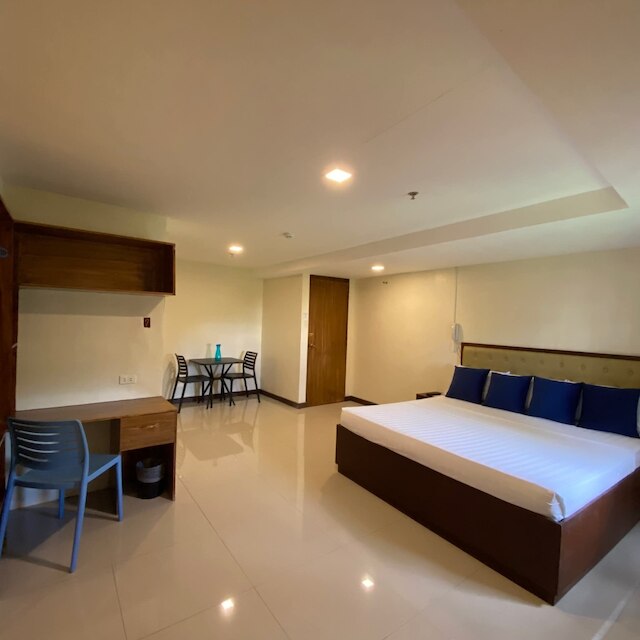 サンタル レジデンス