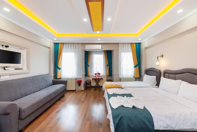 カディルガ スタジオ