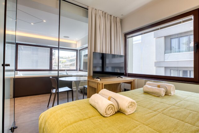 GSM エレベーテッド ラグジュアリー スイーツ