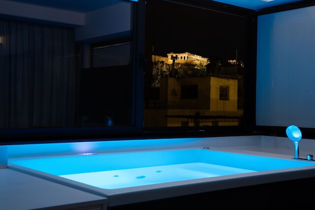 GSM エレベーテッド ラグジュアリー スイーツ