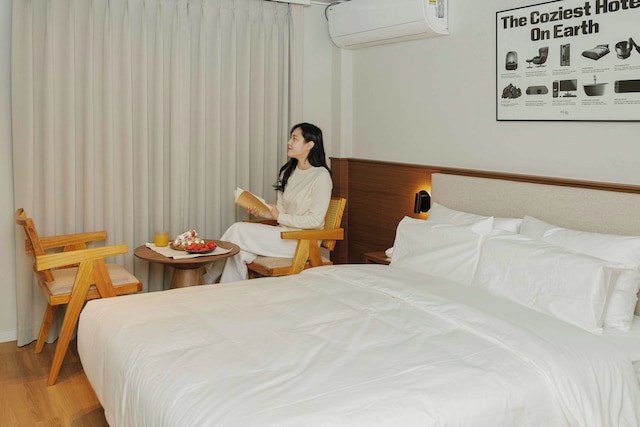 Aank Hotel Yeongdengpo branch