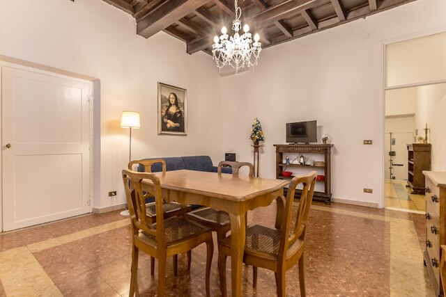 カーサ イシデ イン ローマ ウィズ 1 ベッドルームズ アンド 1 バスルームズ