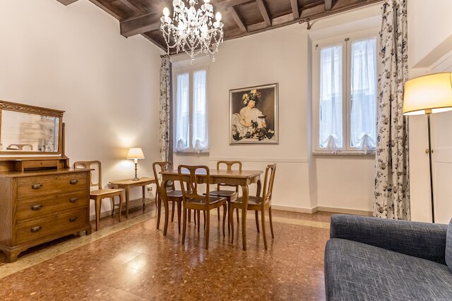 カーサ イシデ イン ローマ ウィズ 1 ベッドルームズ アンド 1 バスルームズ