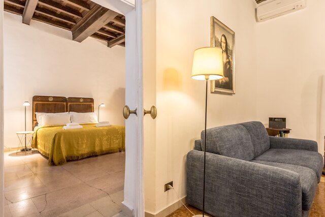 カーサ イシデ イン ローマ ウィズ 1 ベッドルームズ アンド 1 バスルームズ