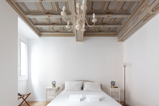 シティ センター モダン アンド ブライト アパートメント