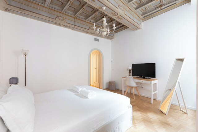 シティ センター モダン アンド ブライト アパートメント