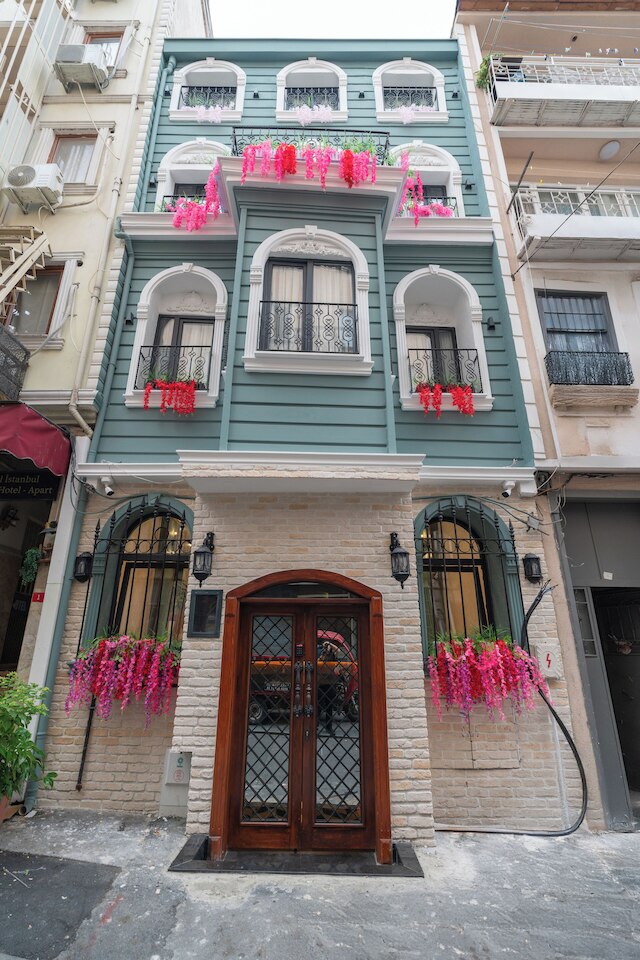 ザ ムア ラグジュアリー ホームズ