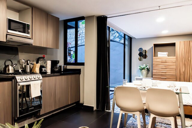 アソンブロス デプト エン コラソン デ ラ コンデサ